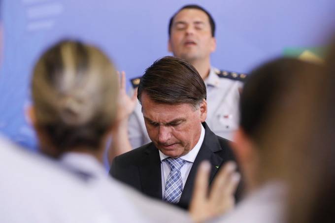Alerta para 2022: cresce a insatisfação com Bolsonaro dentro das polícias | VEJA
