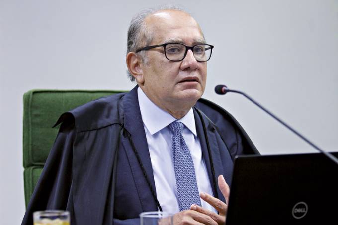 ‘Apenas postura negacionista autorizaria’ cultos, diz Gilmar Mendes
