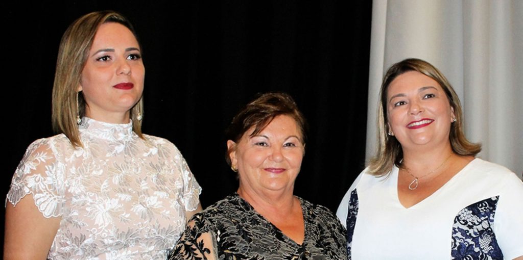 Filha de prefeita é cotada para secretaria – Folha da Região