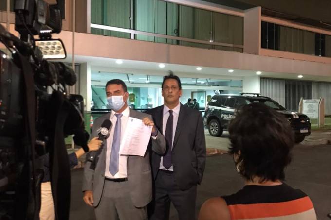 imagem07-04-2021-21-04-55