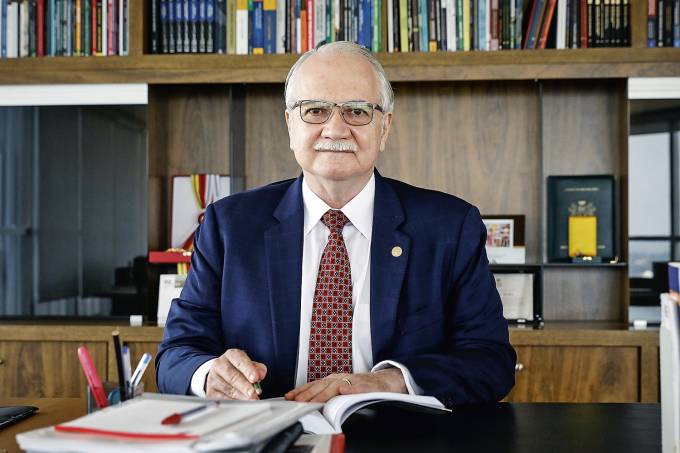 O voto e o ‘troco’ de Edson Fachin no julgamento sobre Lula no STF | VEJA