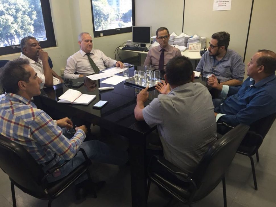 Sisema e Prefeitura começam a discutir reajuste dos servidores – Folha da Região