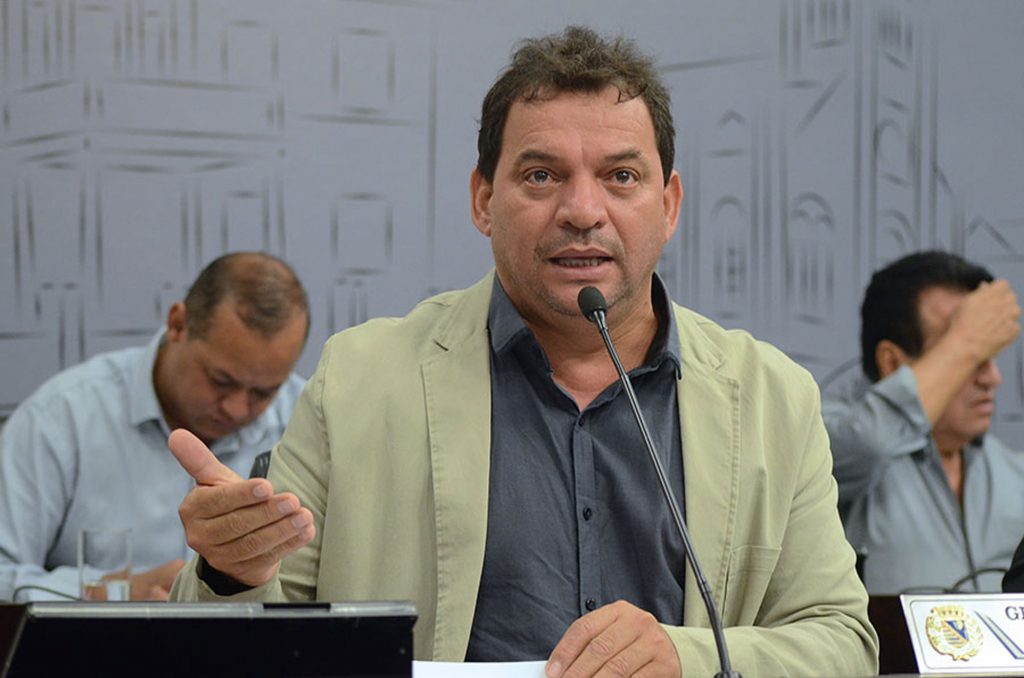 Bancos terão 120 dias para instalar avisos sonoros – Folha da Região