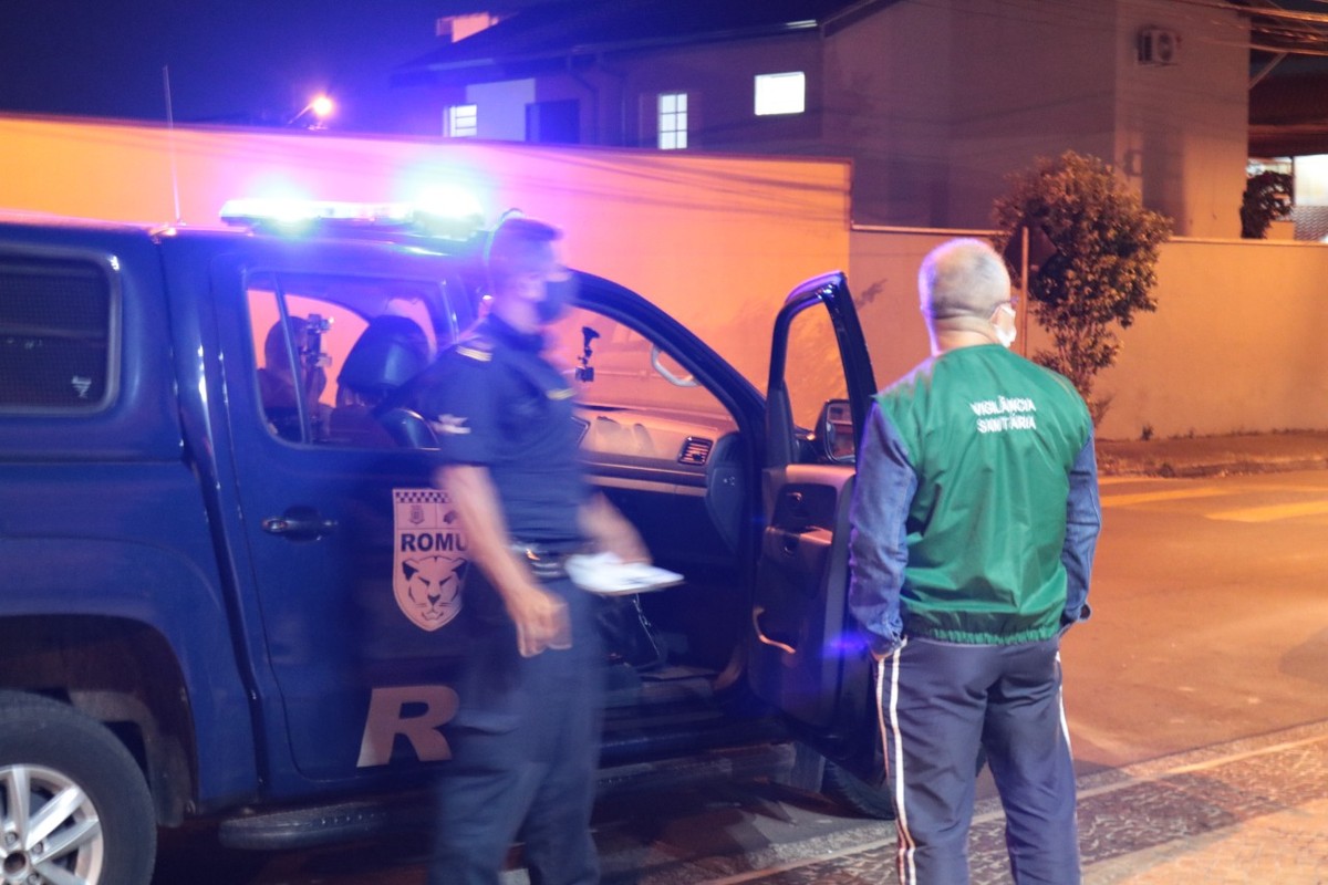 Força tarefa em Nova Odessa autua seis estabelecimentos por funcionar sem após as 21h