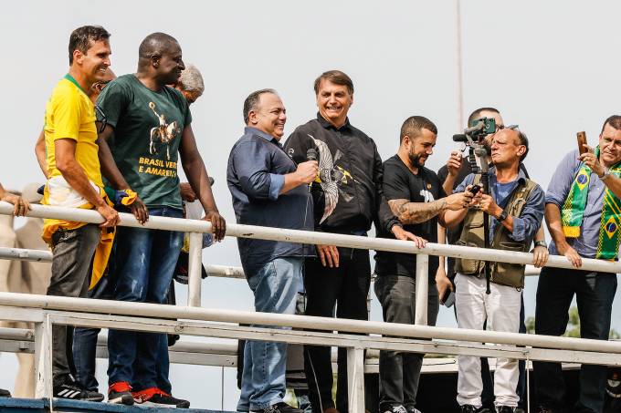 Patriota quer lançar Pazuello ao governo do Rio na chapa de Bolsonaro