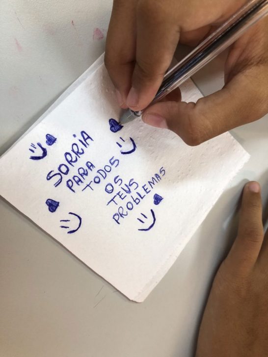 Alunas de escola se tornam amigas após angústia por pensamentos de suicídio – Folha da Região