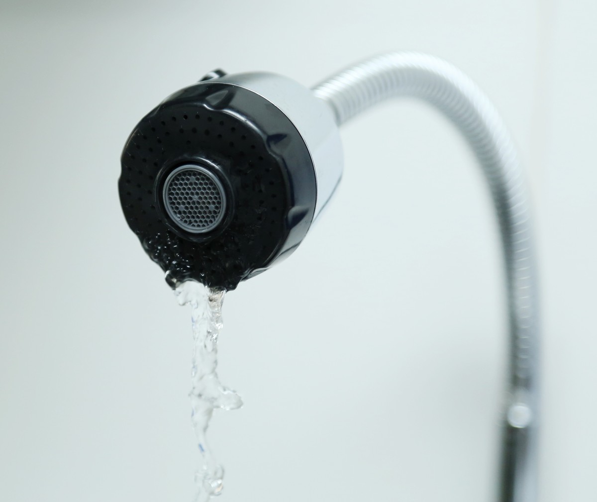 Cosanpa anuncia interrupção no abastecimento de água de 10 bairros em Belém