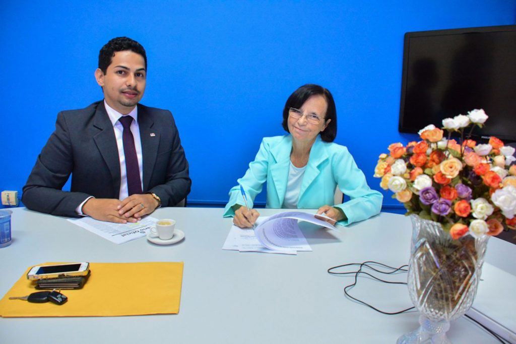 Transexuais passam a ser tratados pelo nome social na Prefeitura de Araçatuba – Folha da Região