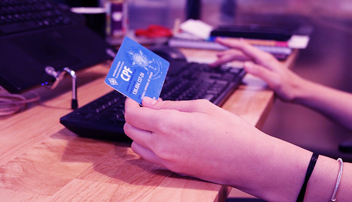 Site público expõe milhões de dados pessoais e CNPJs; entenda | Segurança