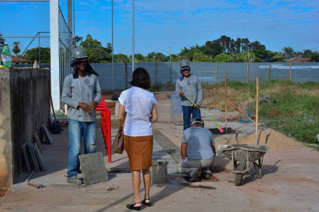 Término das obras da PEC fica só para 2019 – Folha da Região