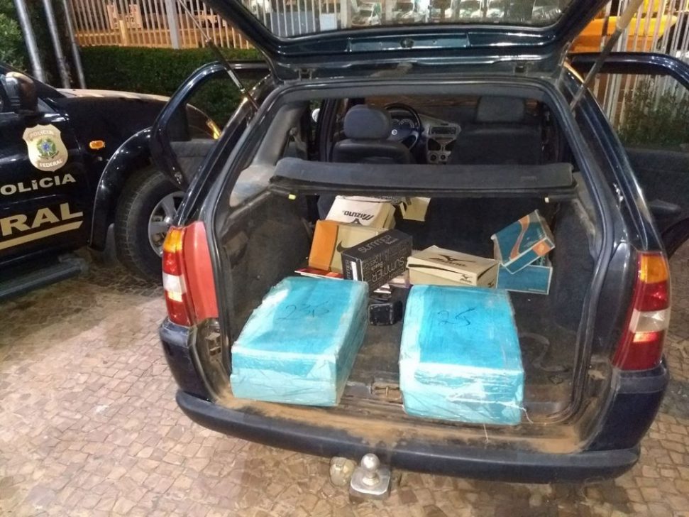 Taxista é preso com 47 quilos de maconha   Folha da Região